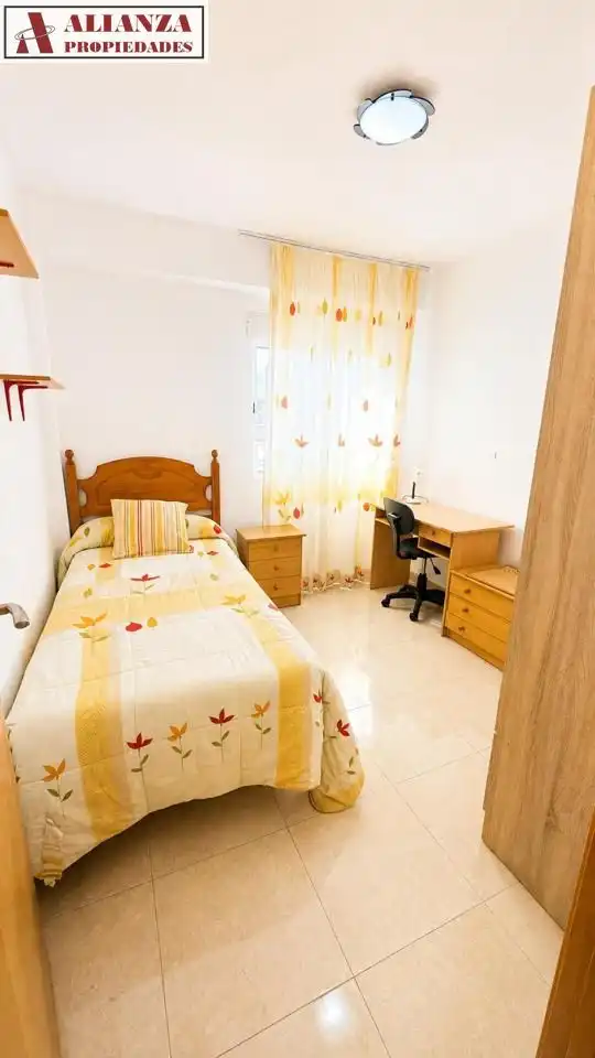 Flat with lift to rent in Cruz de Humilladero, imagen 6