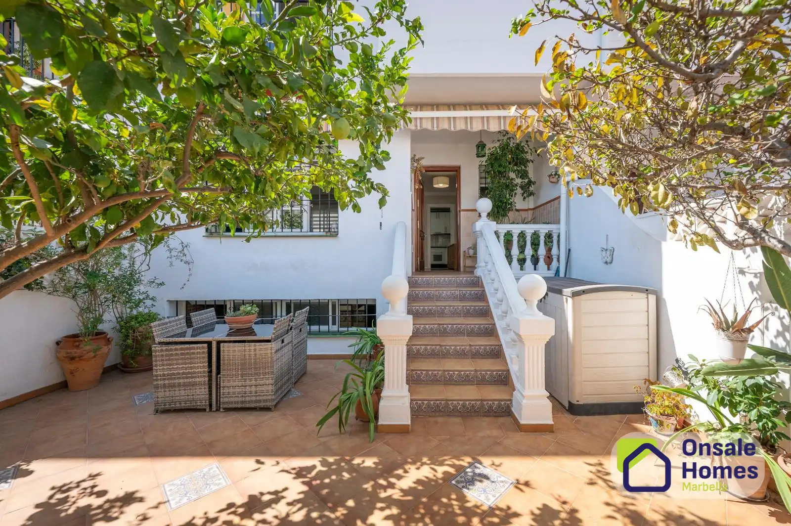 Vista exterior de Casa adosada en venda en Marbella Centro