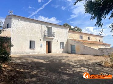 Casa rústica en venda a Casabermeja