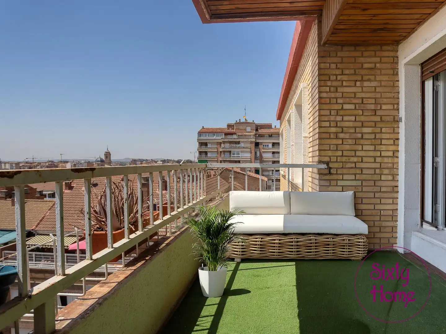 Terrassa de Pis en venda en Huesca amb Calefacció, Terrassa i Moblat
