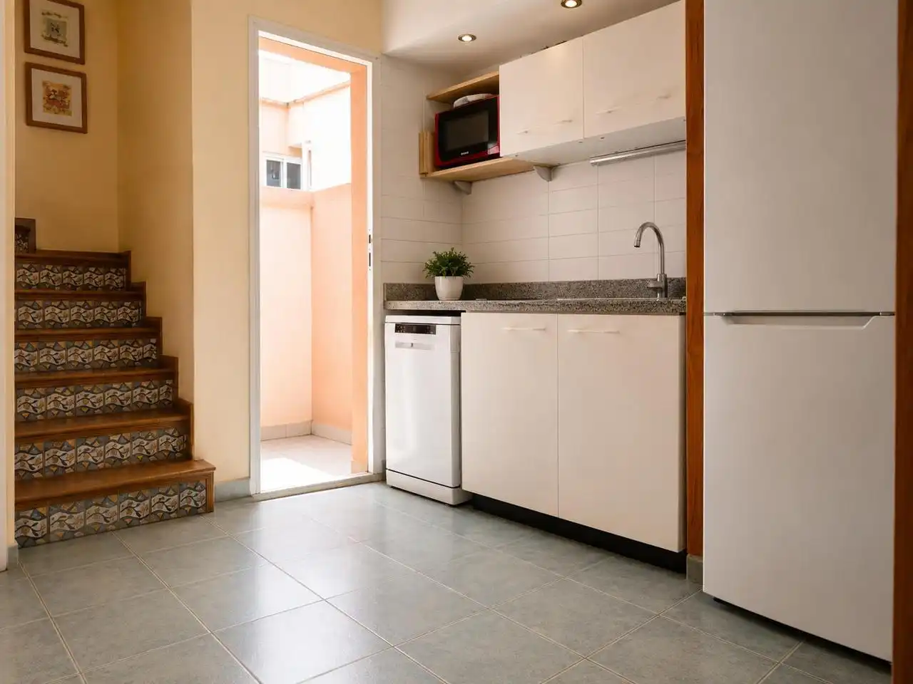 Küche von Wohnung zum Verkauf in San Bartolomé de Tirajana mit Klimaanlage, Terrasse und Möbliert