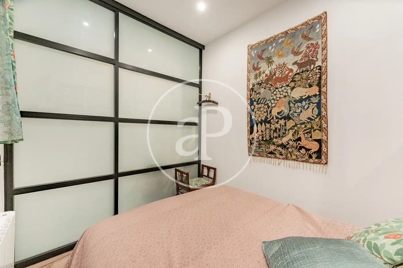 Habitación de Piso en venta en Madrid con Calefacción y Amueblado