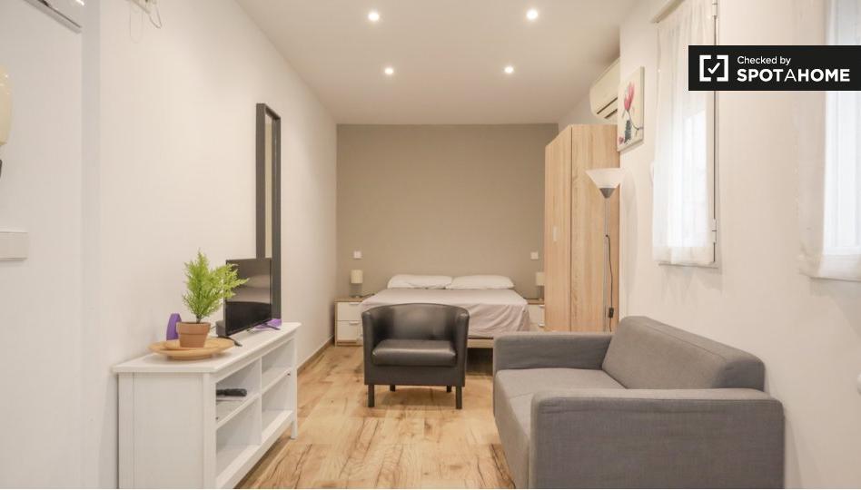 Foto 1 de Pis de lloguer a Sol, Madrid