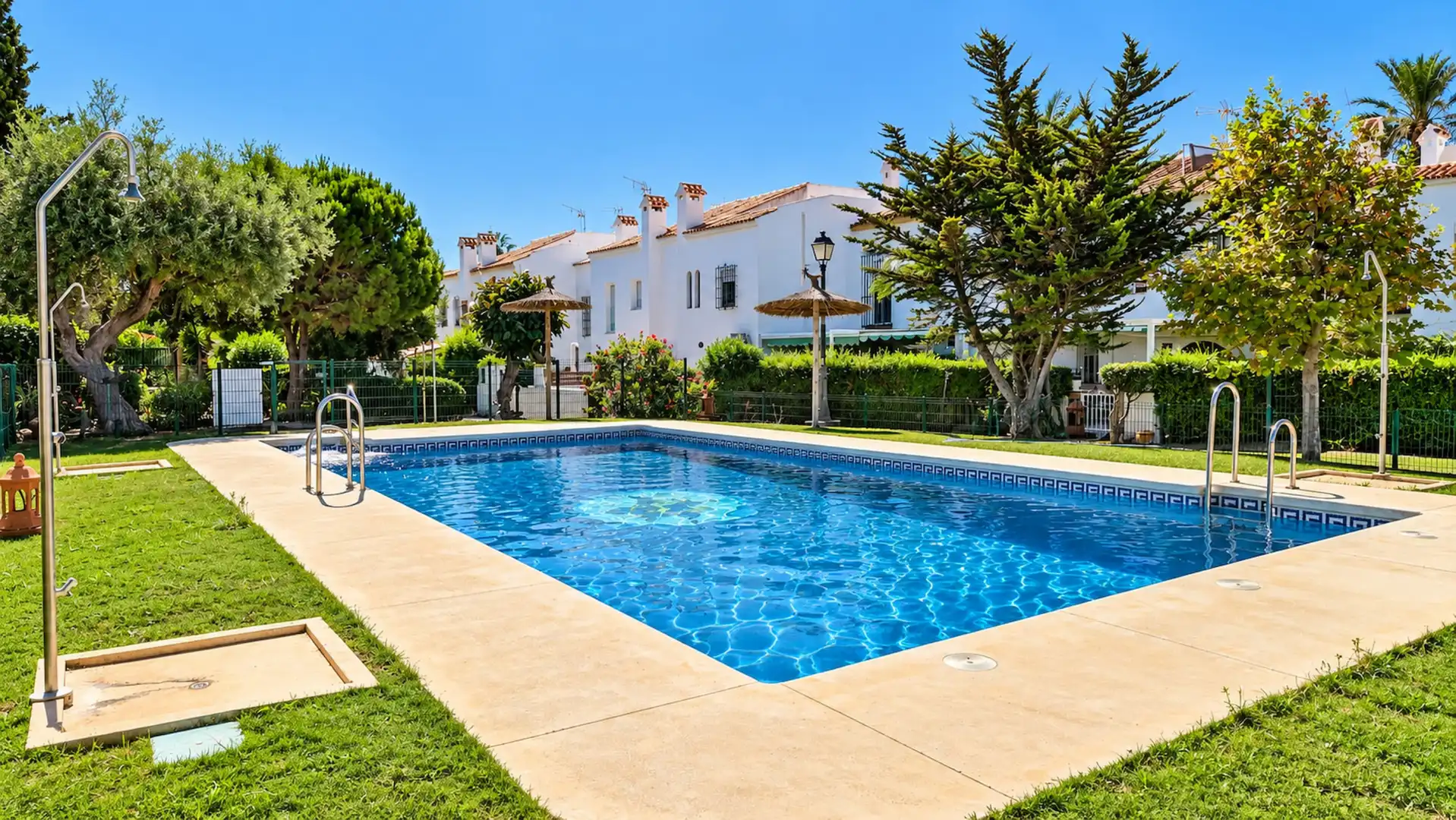 Maison jumelée avec piscine à vendre à Marina de Casares, imagen 2