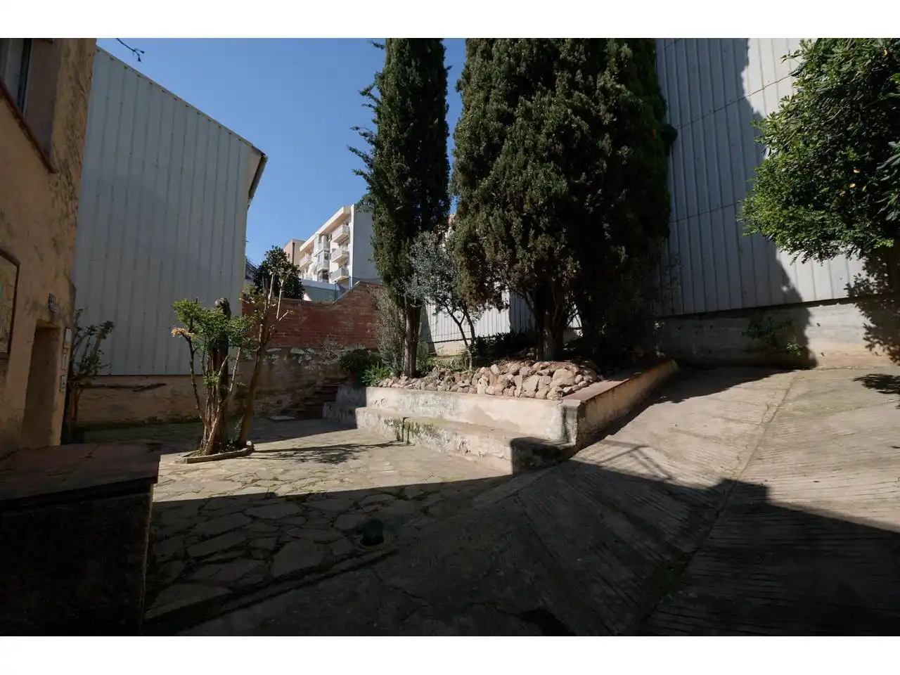 Detached house with garden for sale in Calle Carles Riba, imagen 4