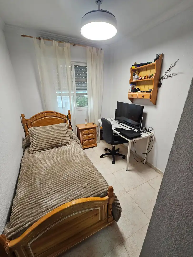 Habitación de Piso en venta en Vejer de la Frontera con Amueblado y Balcón