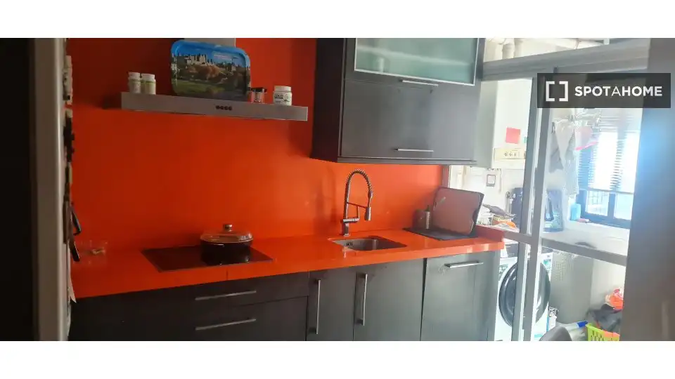 Cocina de Piso para compartir en Vigo  con Aire acondicionado, Terraza y Amueblado