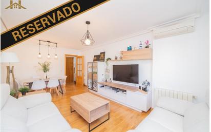 Living room of Flat for sale in Majadahonda  with Air Conditioner, Heating and Terrace