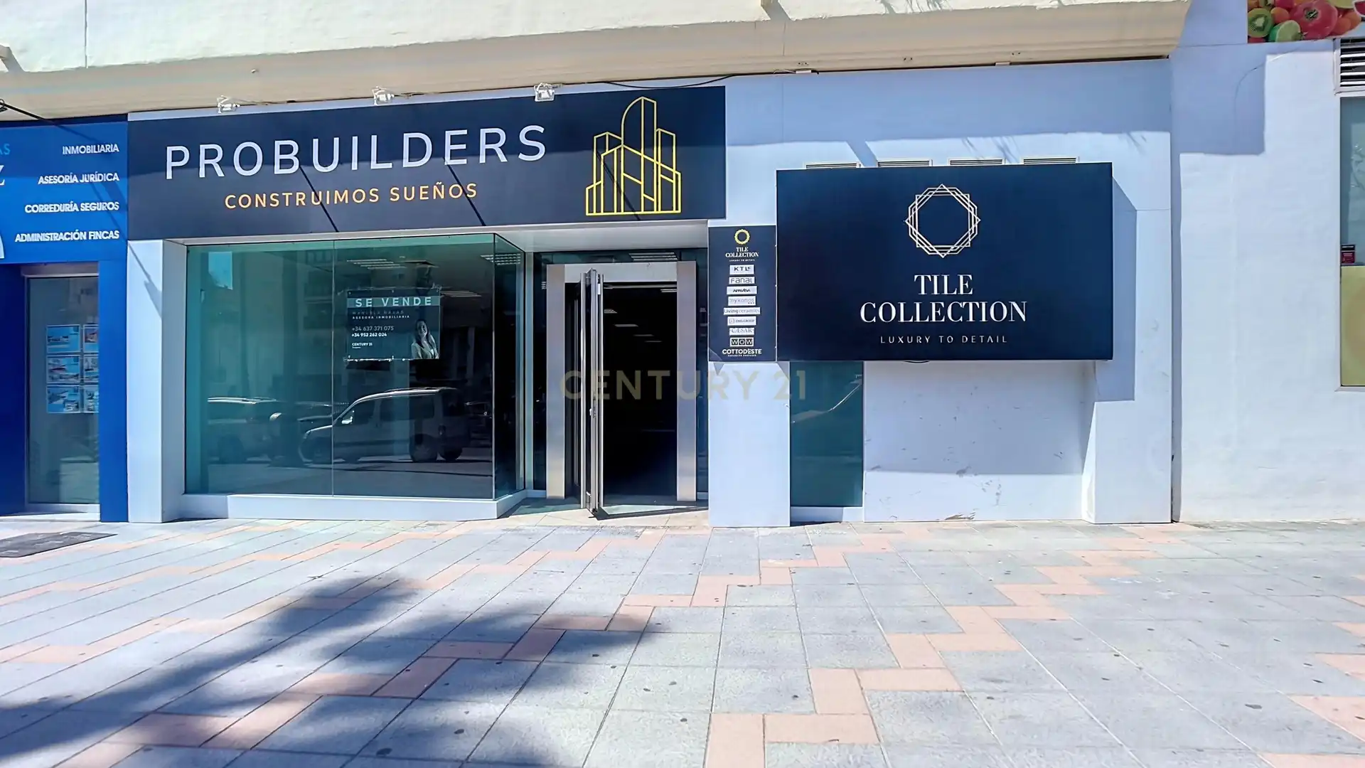 Commercial properties for sale in Avenida de Mijas, Las Lagunas, Spain, 31, Las Cañadas