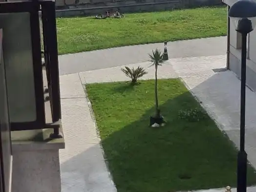 Wohnung zur Miete in Boiro mit Heizung, Privatgarten und Parkett