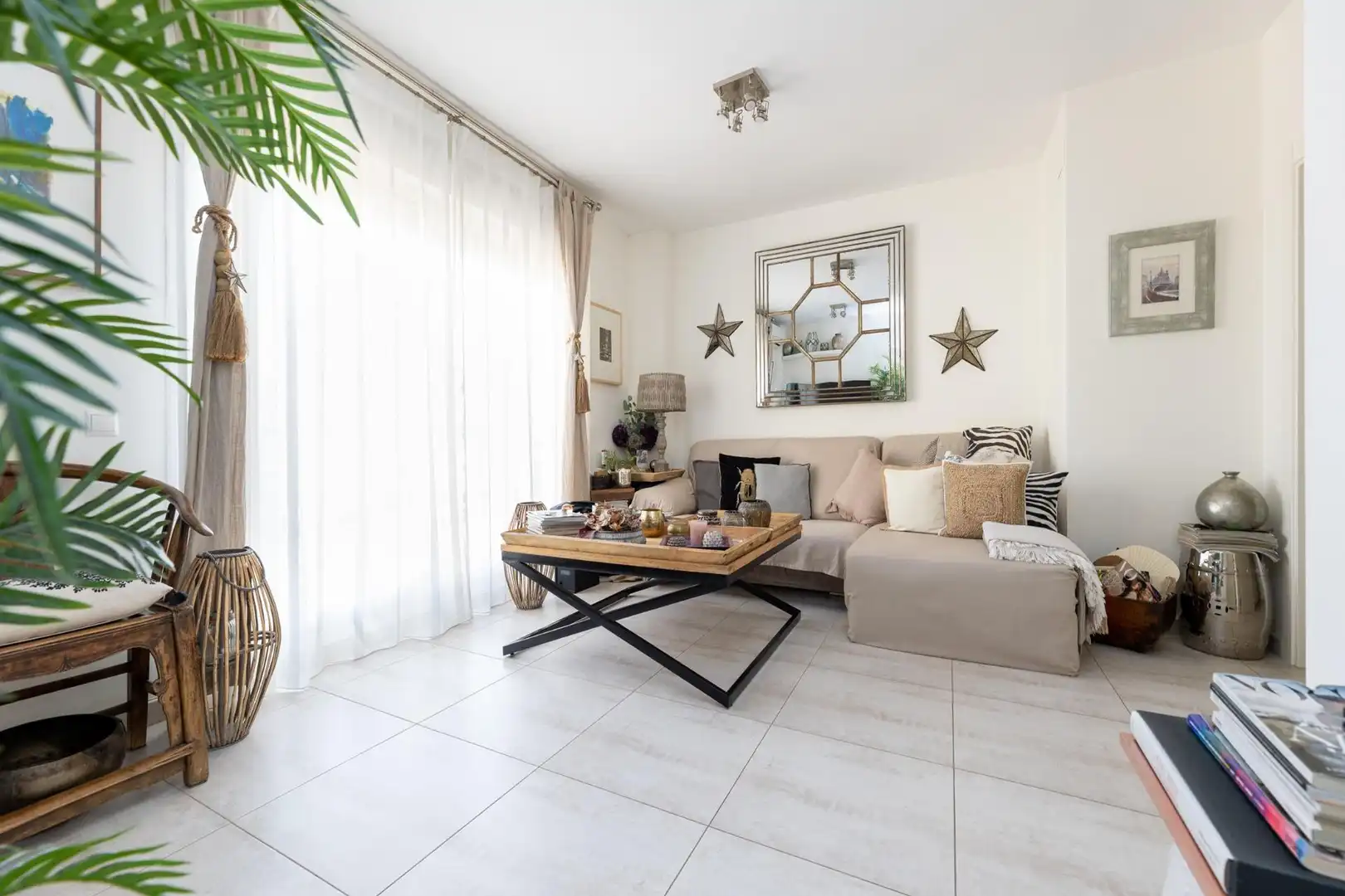 Sala d'estar de Àtic en venda en Huétor Vega amb Aire condicionat, Calefacció i Terrassa