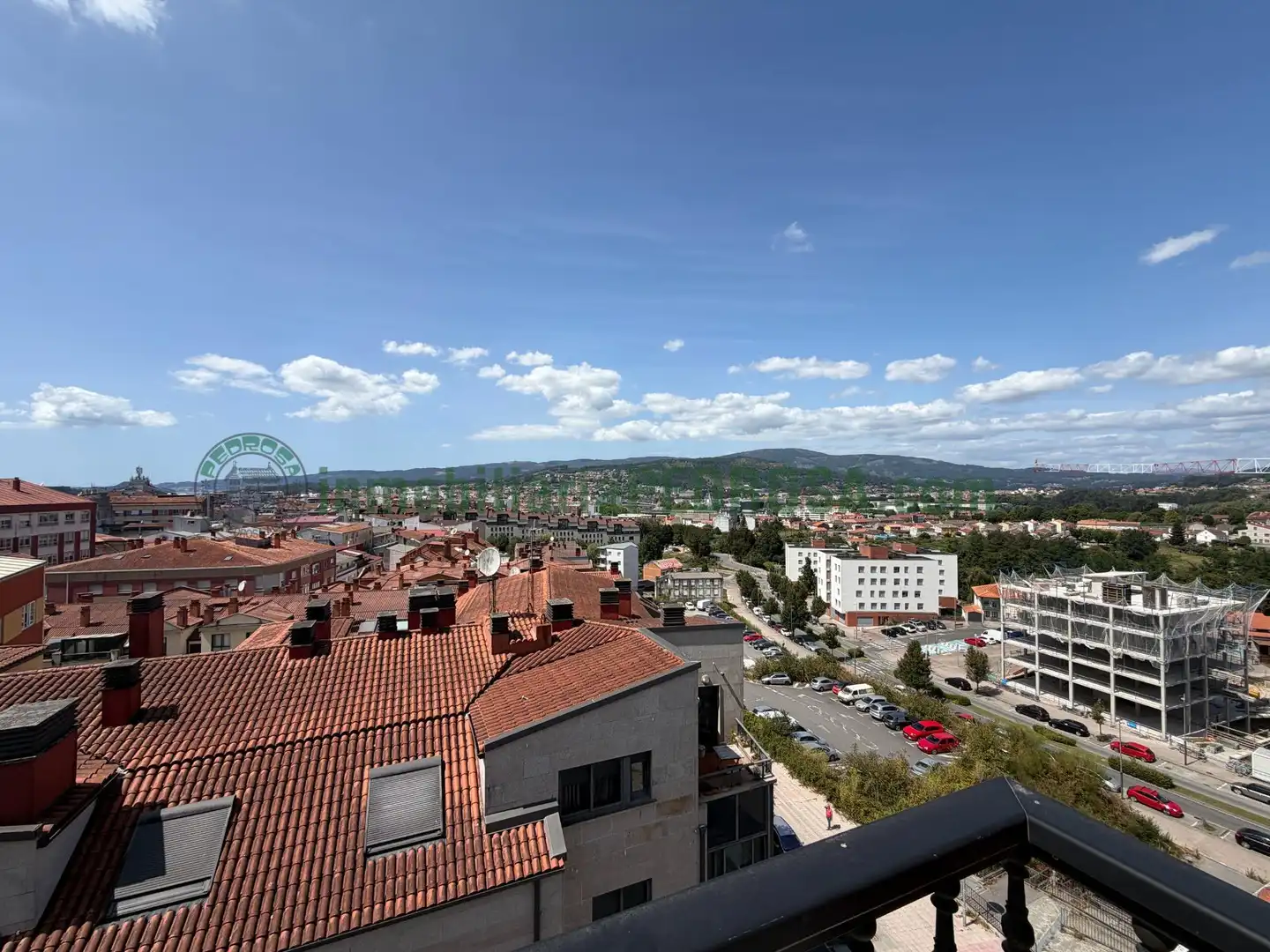 Vista exterior de Ático en venta en Pontevedra Capital  con Calefacción y Terraza