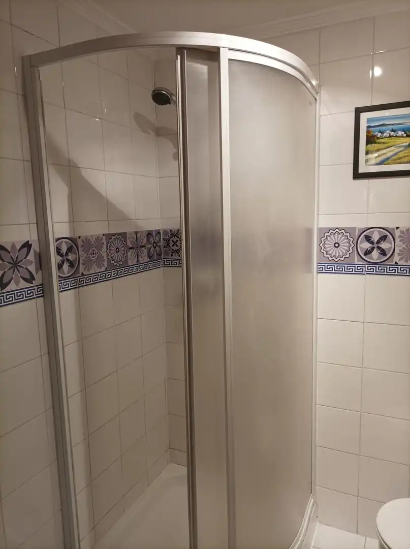 Baño de Piso de alquiler en Córdoba con Aire acondicionado y Balcón