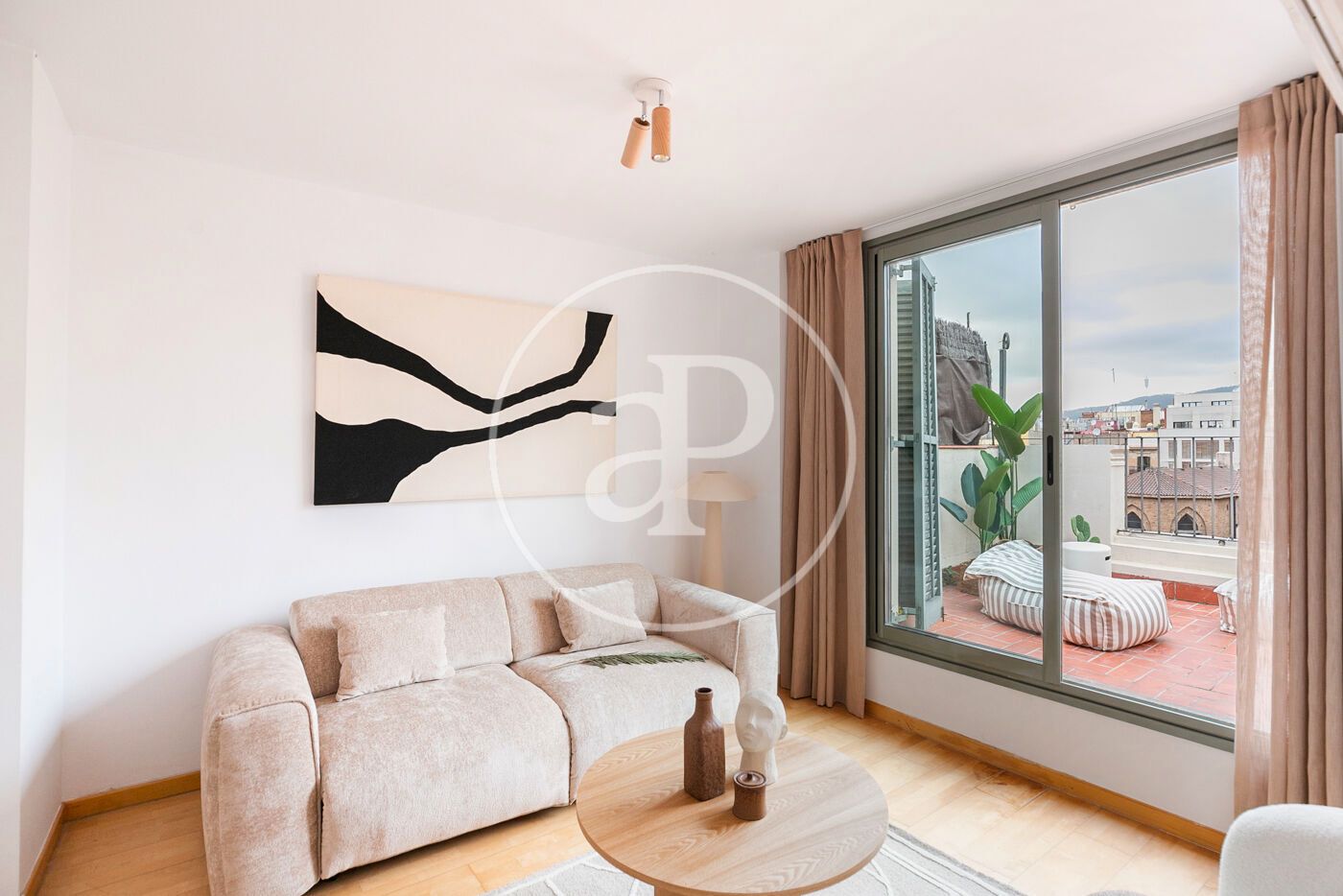 Flat to rent in Carrer d'Alí Bei, Fort Pienc