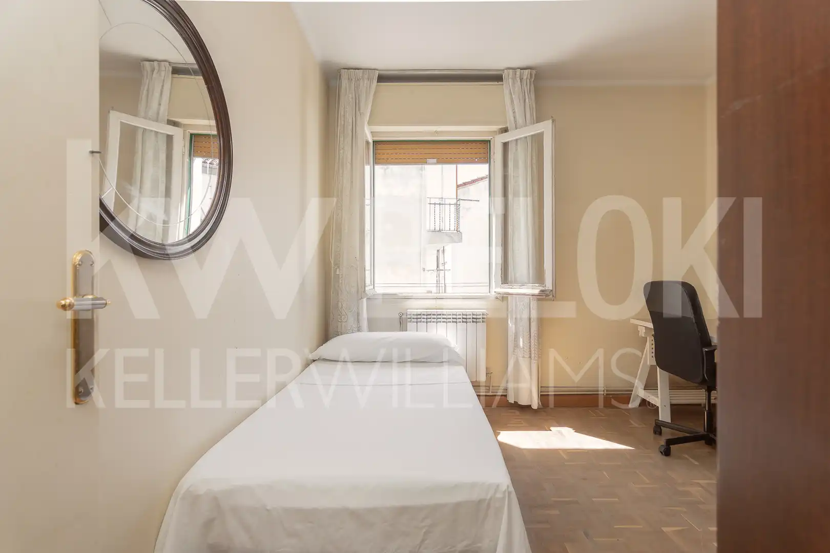 Dormitori de Pis en venda en  Pamplona / Iruña amb Calefacció