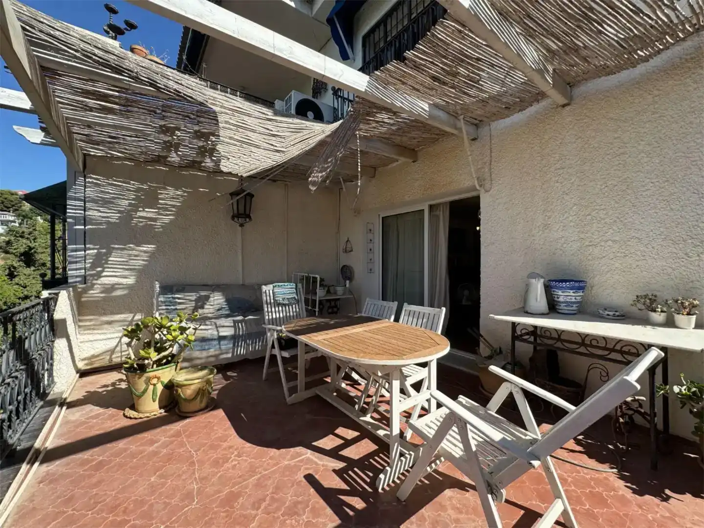 Terrassa de Pis en venda en Málaga amb Jardí privat, Traster i Piscina