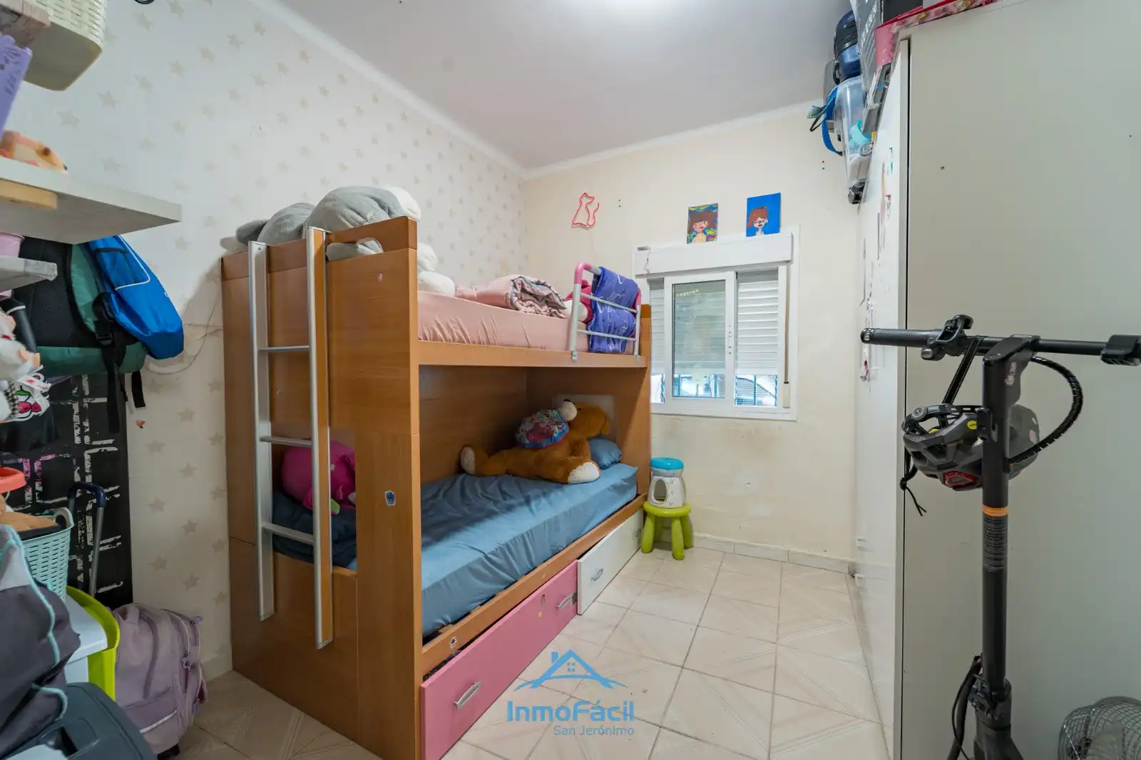 Habitación de Piso en venta en  Sevilla Capital con Aire acondicionado y Amueblado