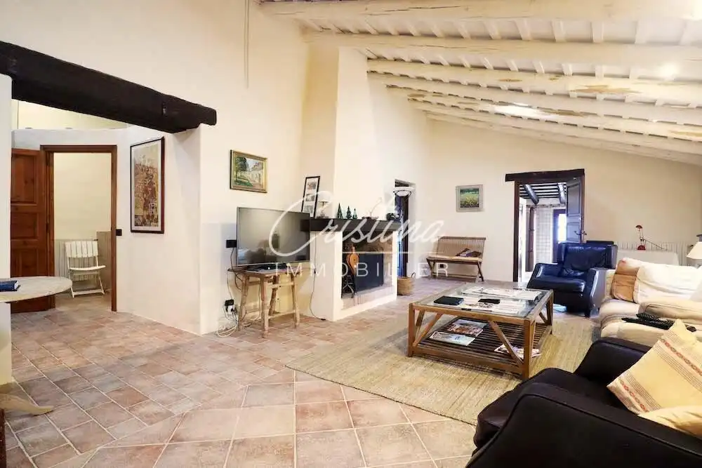 Wohnzimmer von Country house zum Verkauf in Santa Cristina d'Aro mit Heizung, Privatgarten und Schwimmbad