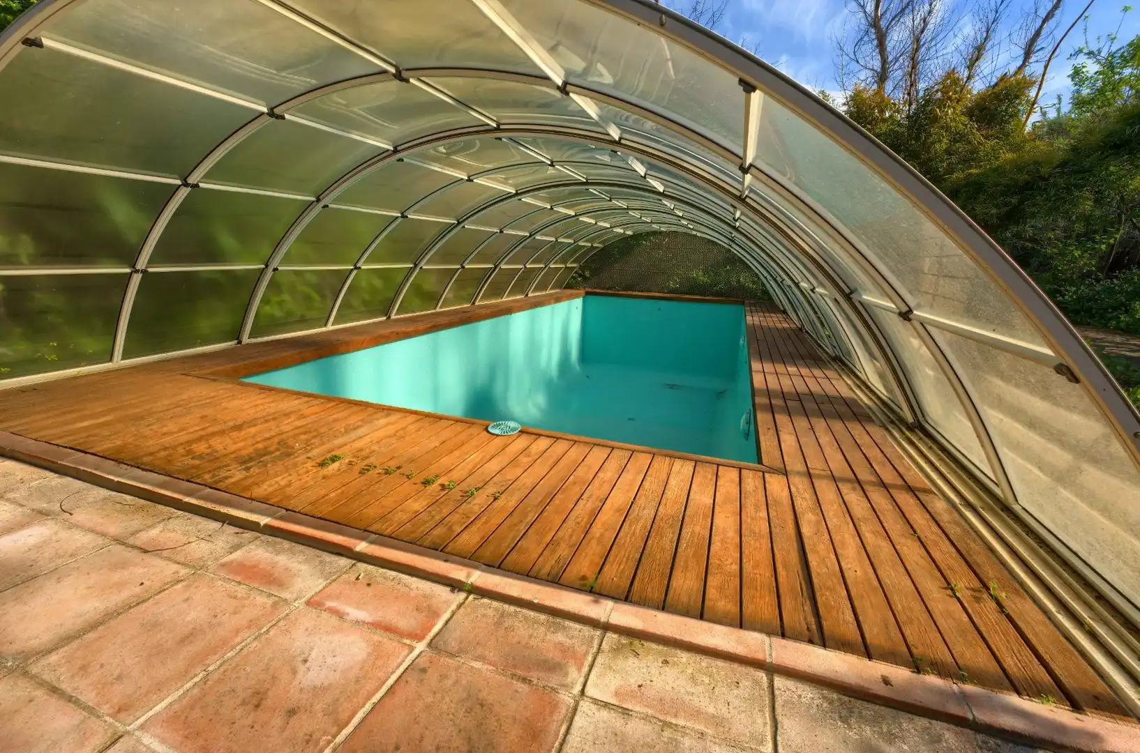 Piscina de Casa o xalet en venda en Sanlúcar la Mayor amb Aire condicionat, Jardí privat i Terrassa