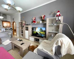 Sala d'estar de Casa o xalet en venda en Santa Lucía de Tirajana amb Aire condicionat i Moblat