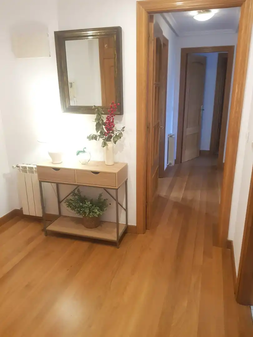 Wohnung zur Miete in Santander mit Heizung, Terrasse und Möbliert