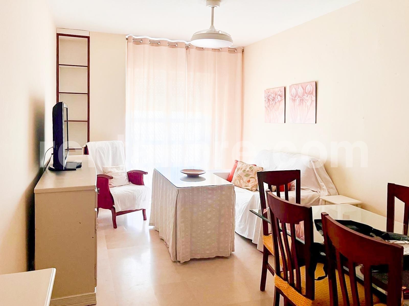 Bedroom of Flat to rent in Jerez de la Frontera