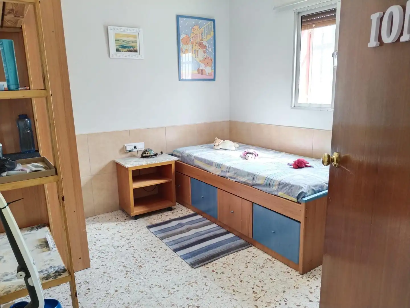 Dormitori de Finca rústica en venda en Chipiona amb Aire condicionat, Jardí privat i Terrassa