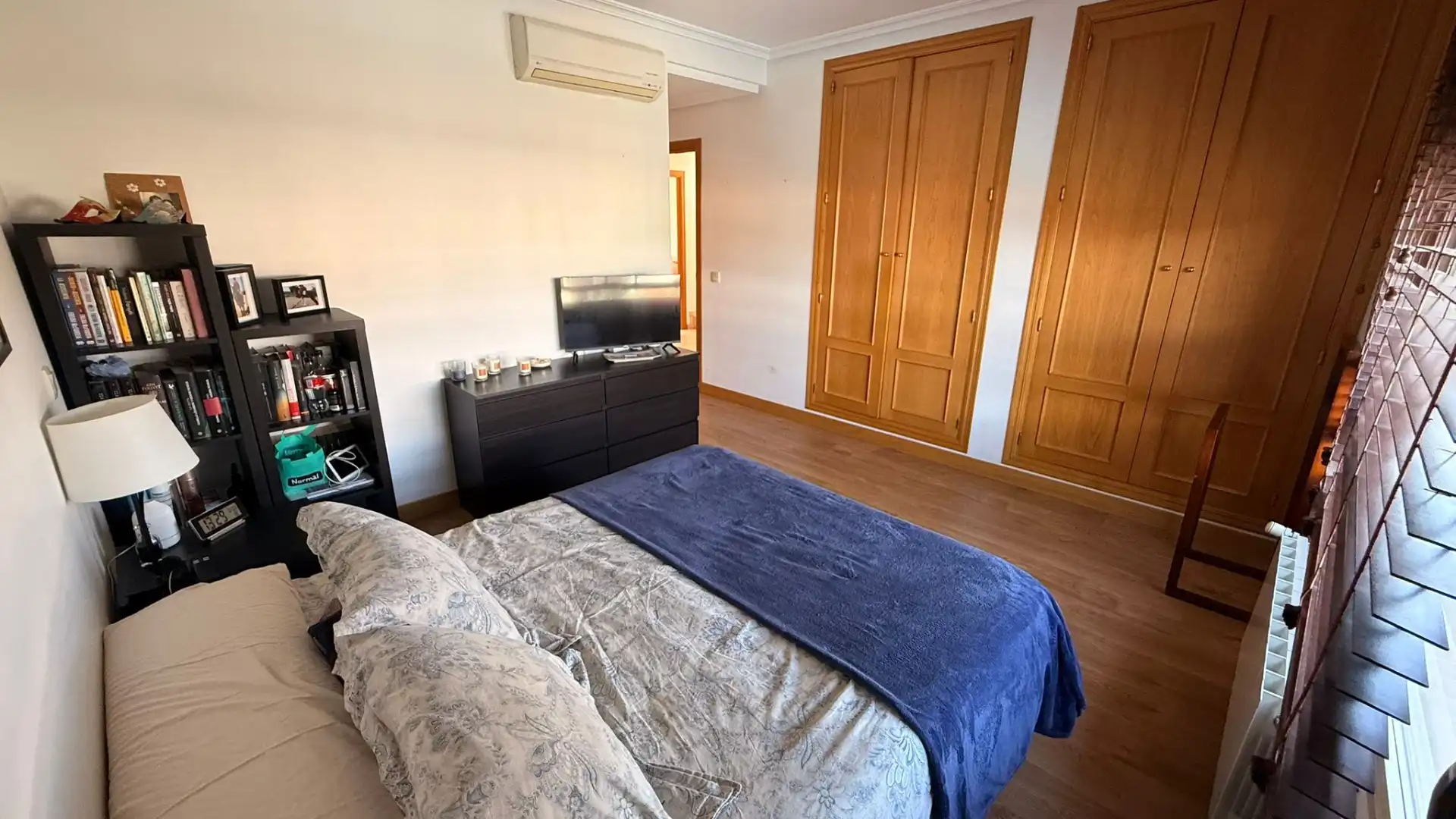 Habitación de Casa o chalet en venta en Madrid con Aire acondicionado, Calefacción y Jardín privado