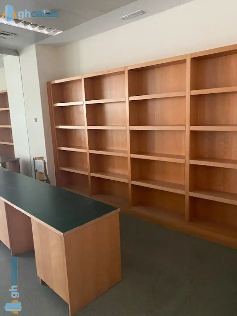 Gebäude zur Miete in Calle LIBREROS, Casco histórico