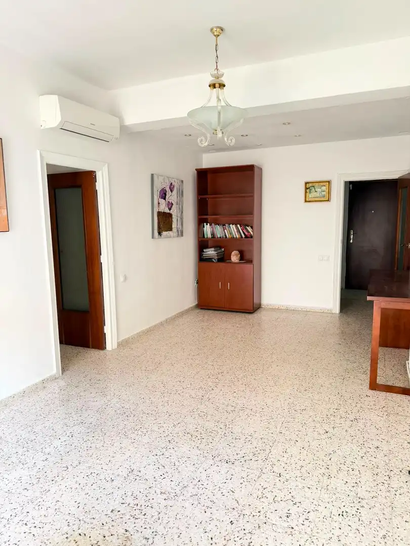 Sala d'estar de Pis en venda en San Fernando amb Aire condicionat, Traster i Alarma