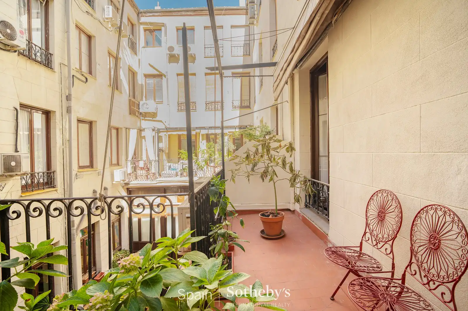 Balcony of Apartments for sale in Madrid  with Air Conditioner, Heating and Terrace