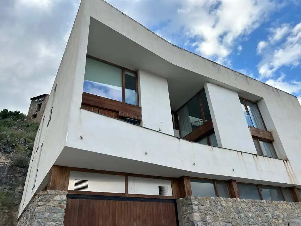 Vista exterior de Local en venta en Jérica