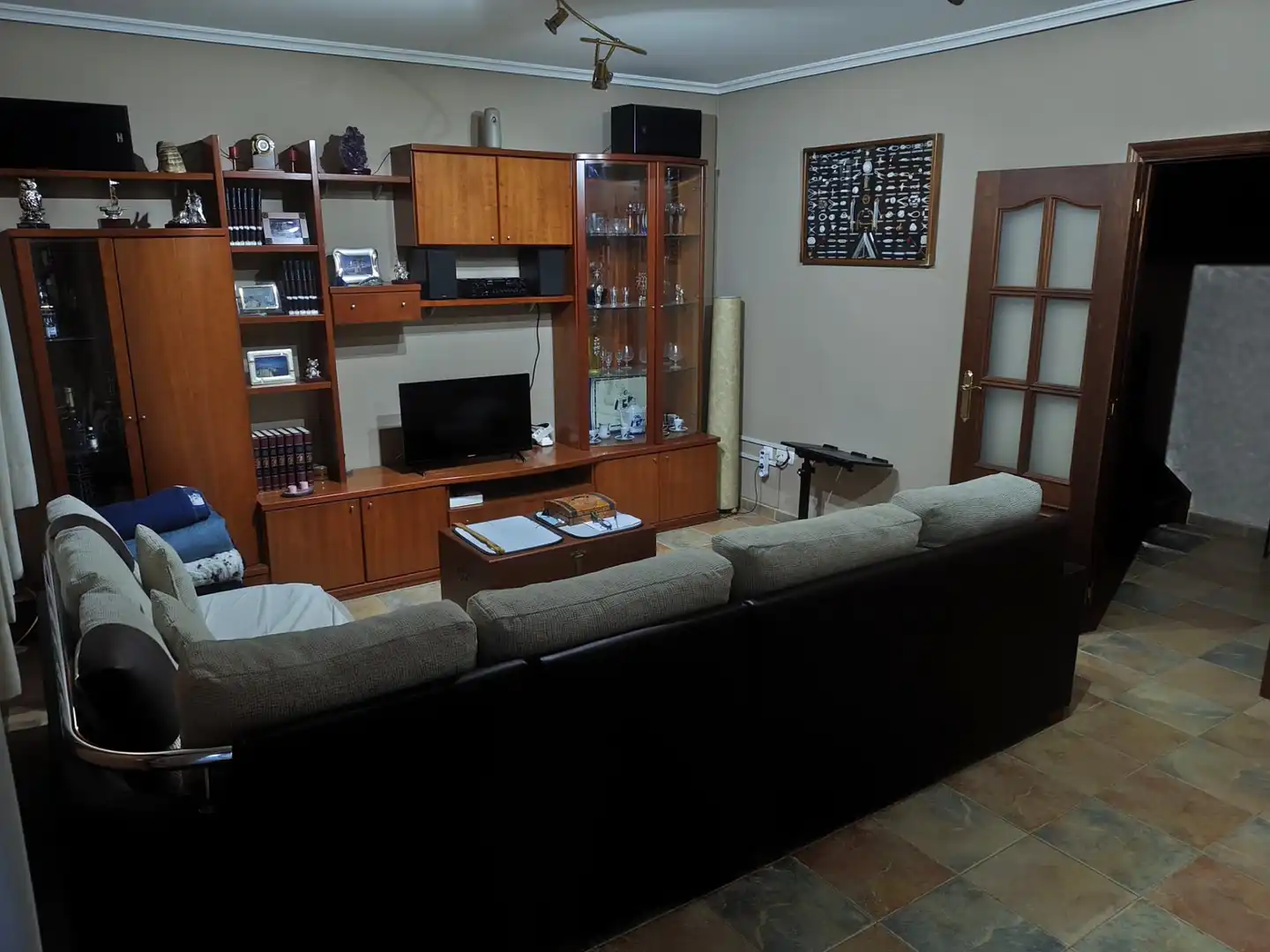 Sala de estar de Casa adosada en venta en Zarratón con Calefacción, Terraza y Amueblado