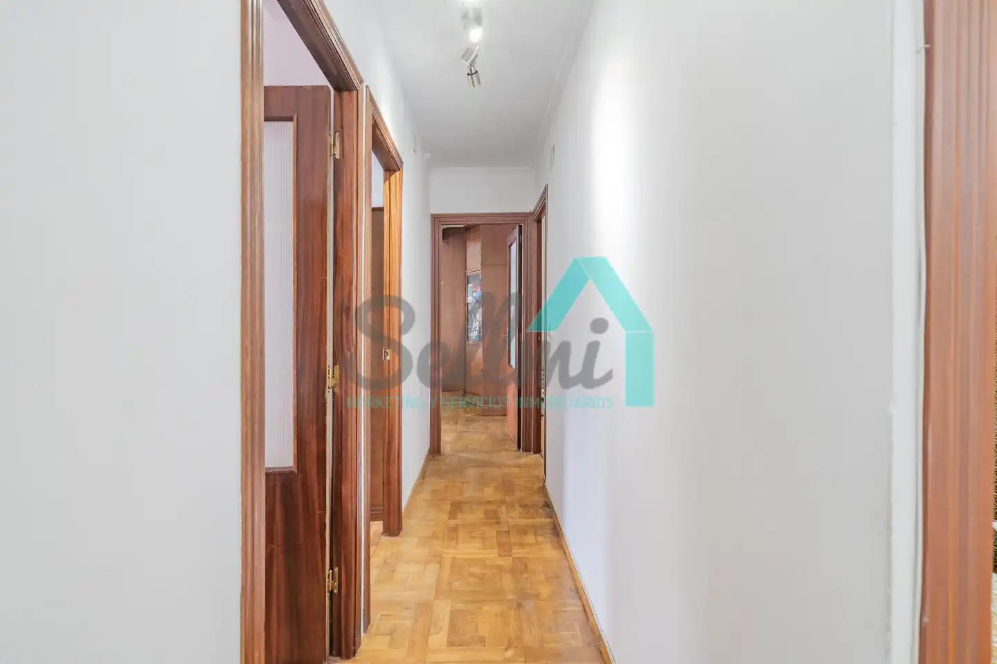 Flat for rent in Jovellanos, Salesas - Foncalada - Campoamor