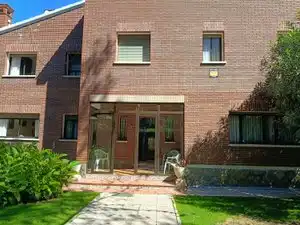 Chalet con piscina en venta en El Bosque