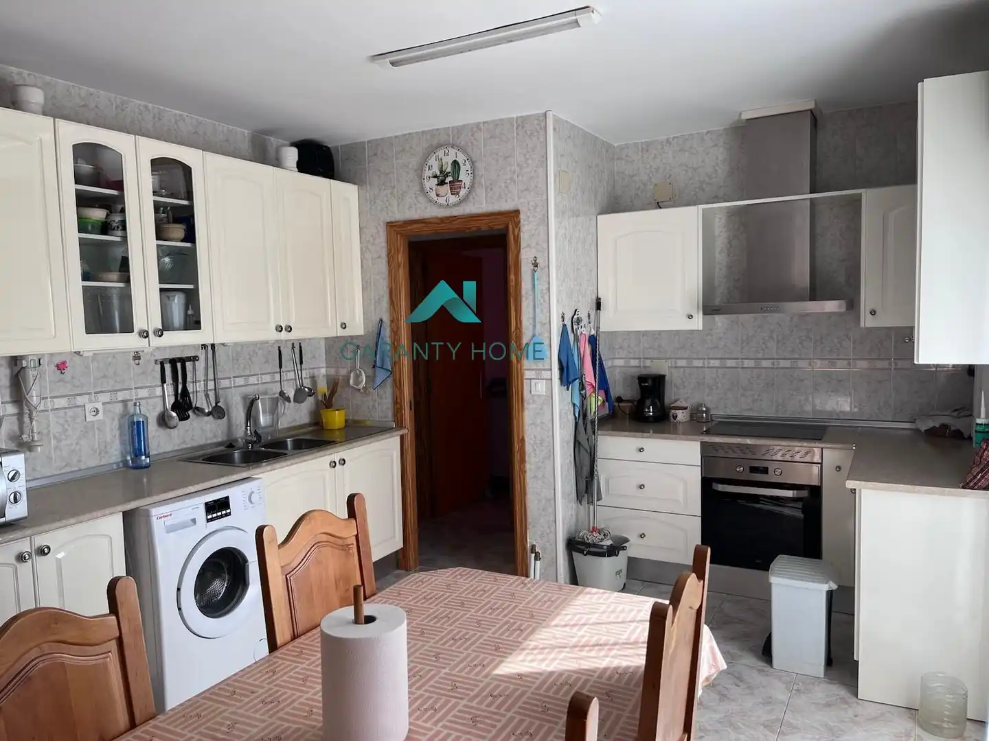 Kitchen of Flat for sale in Madrigalejo  with Air Conditioner, Heating and Terrace