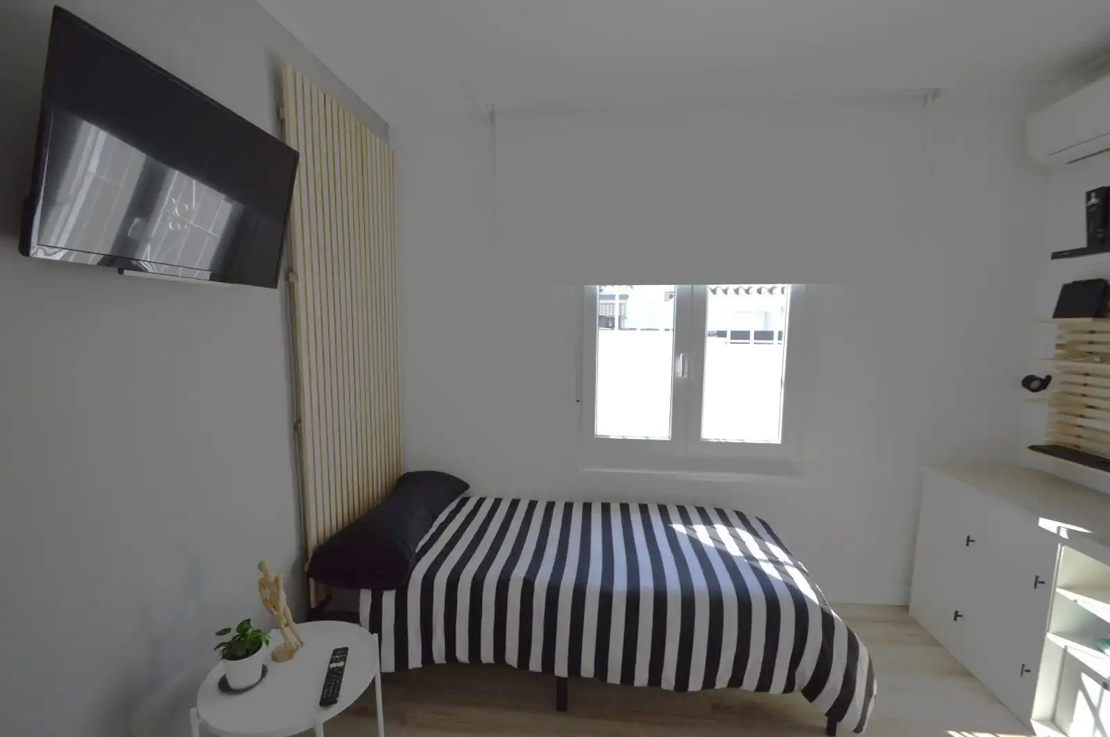 Dormitori de Casa o xalet en venda en Vinaròs amb Aire condicionat, Calefacció i Jardí privat