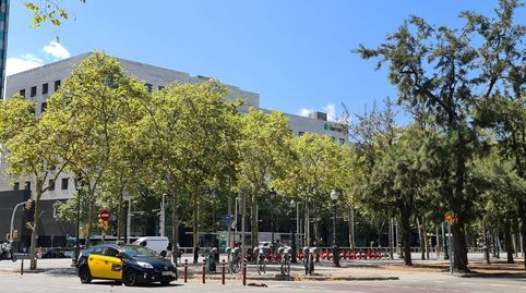 Foto 3 de Piso en venta en Les Tres Torres, Barcelona Capital