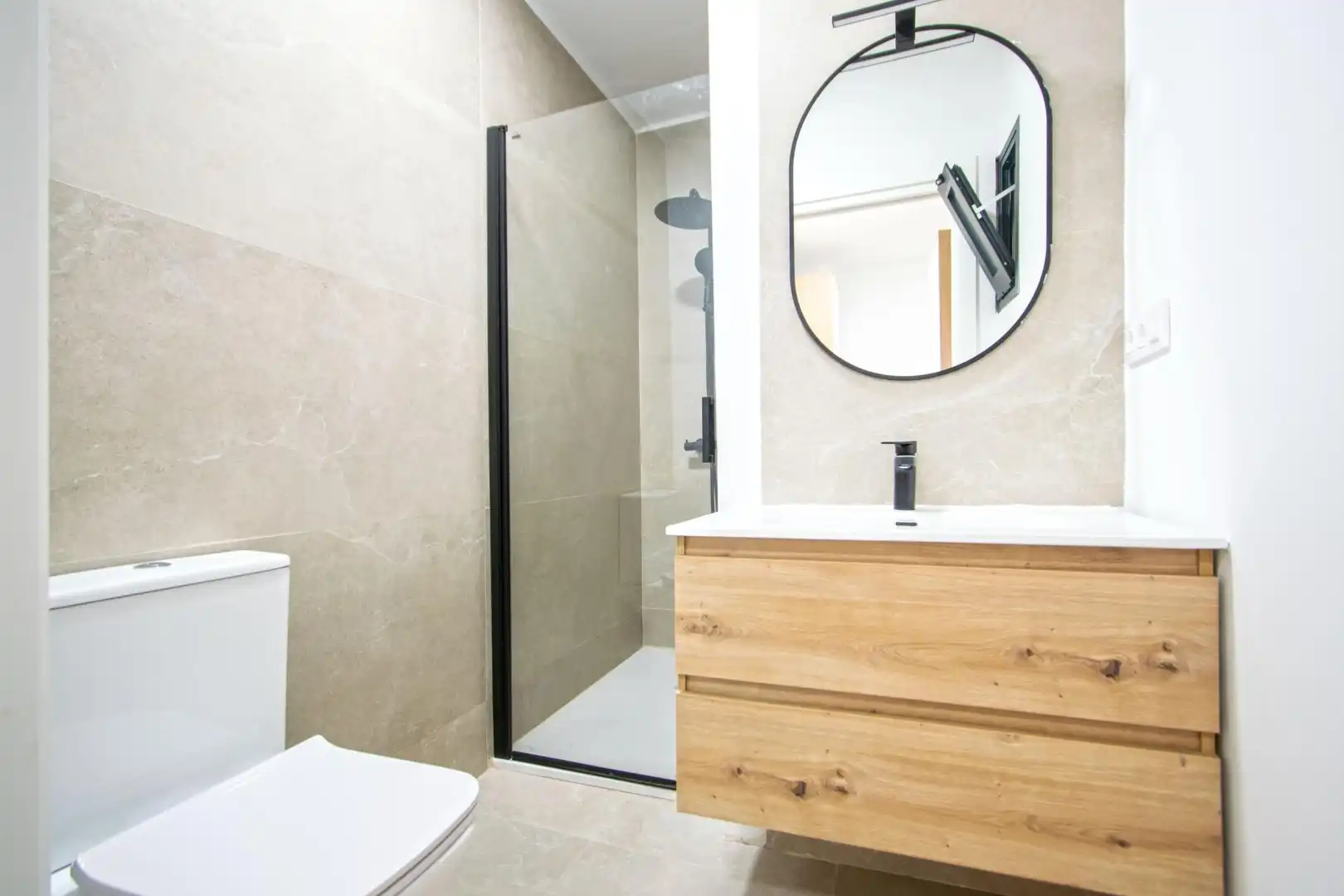 Piso con terraza en venta en Casco Antiguo, imagen 5