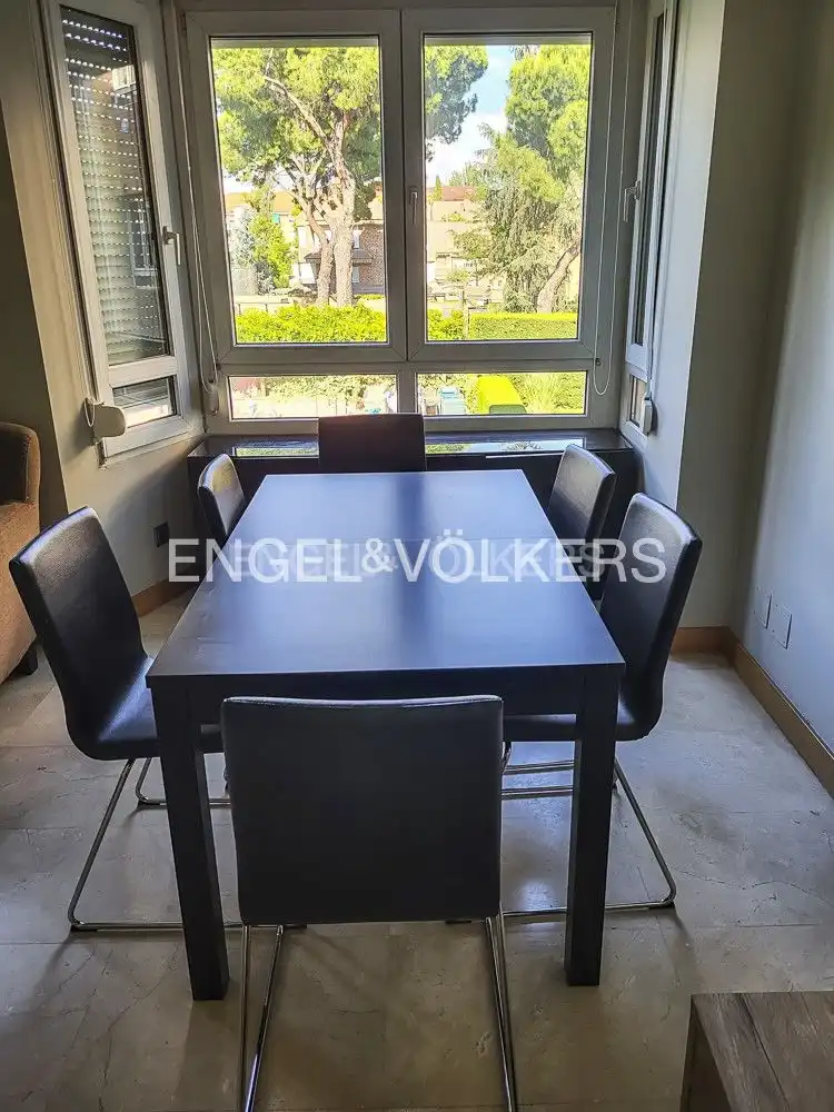 Dining room of Flat for rent in Madrid  with Air Conditioner, Heating and Private garden