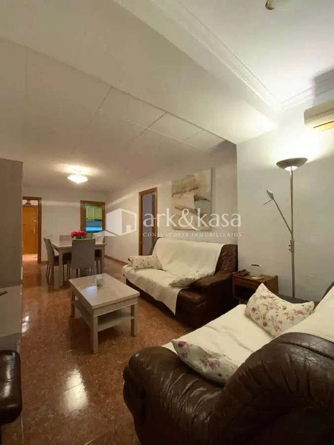 Wohnzimmer von Wohnung zur Miete in Valencia mit Klimaanlage, Abstellraum und Möbliert
