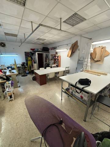 Local comercial en Venta en El Plantinar – Avda. La Paz - El Juncal