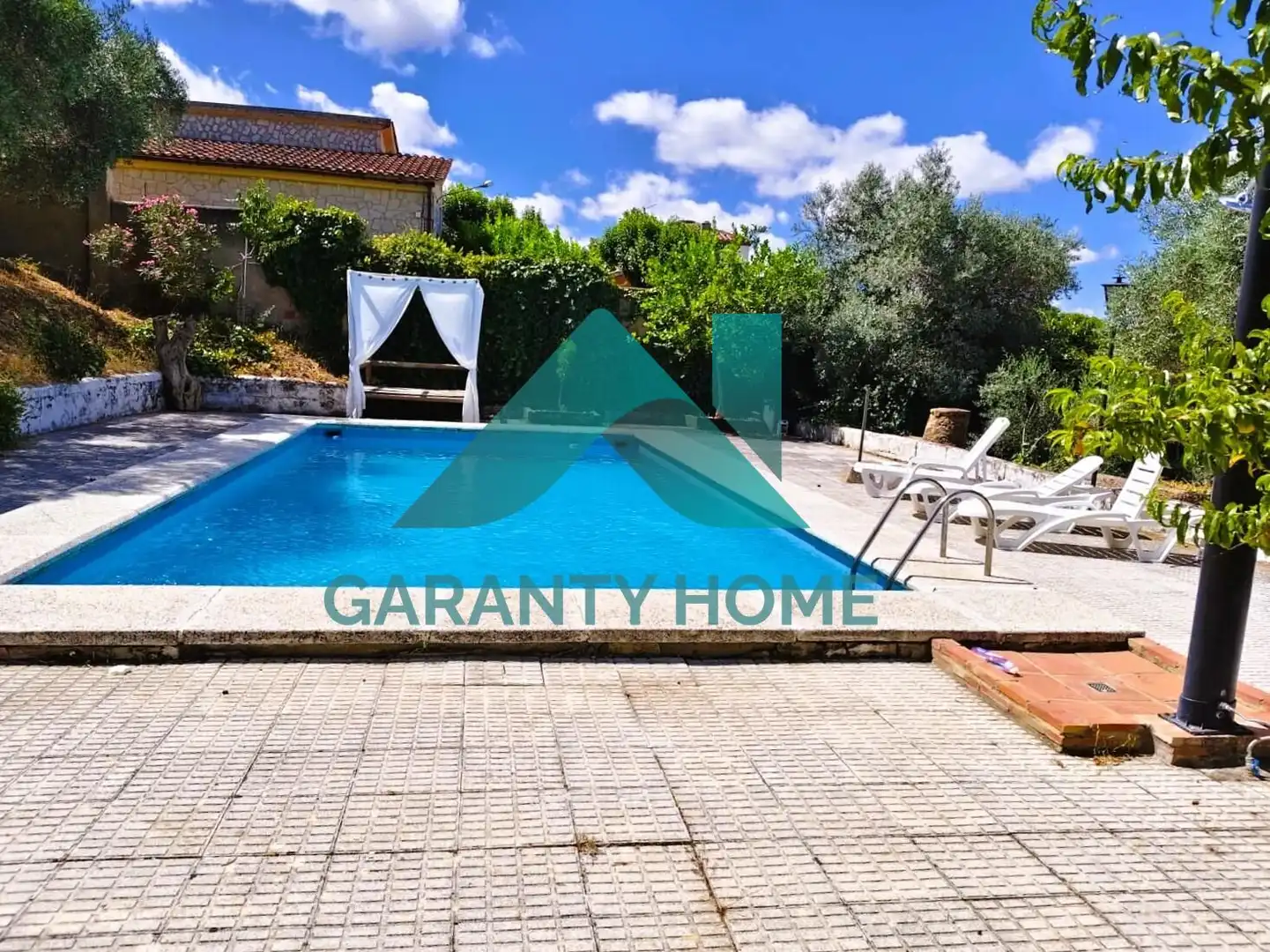 Swimming pool of Houses for sale in Cáceres  with Air Conditioner, Terrace and Storage room