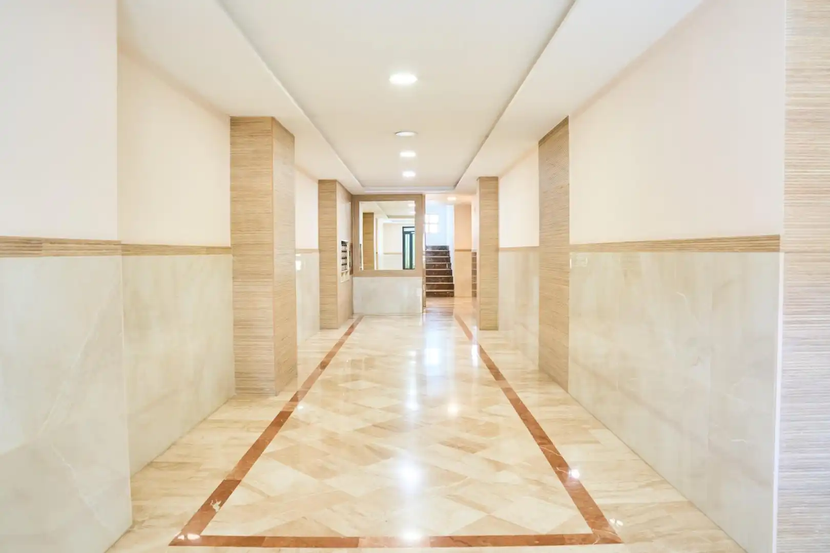 Piso en venta en Granada con Calefacción