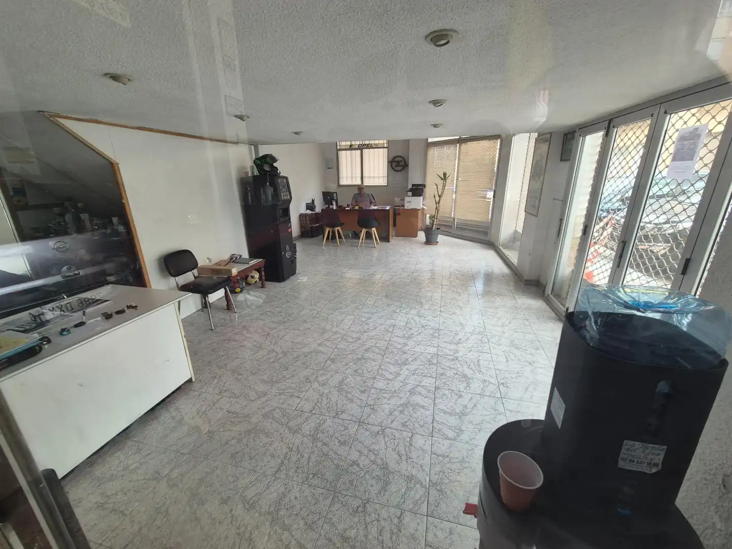 Business premises for sale in Las Trescientas - San Francisco - Ciudad Vergel, imagen 4