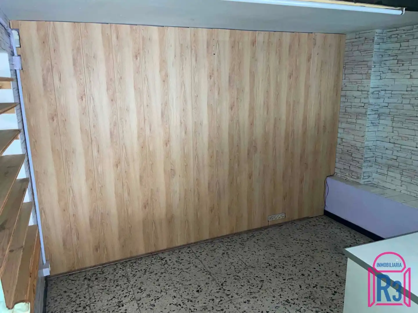 Local en venda a Antibioticos, 161, Trobajo del Cerecedo
