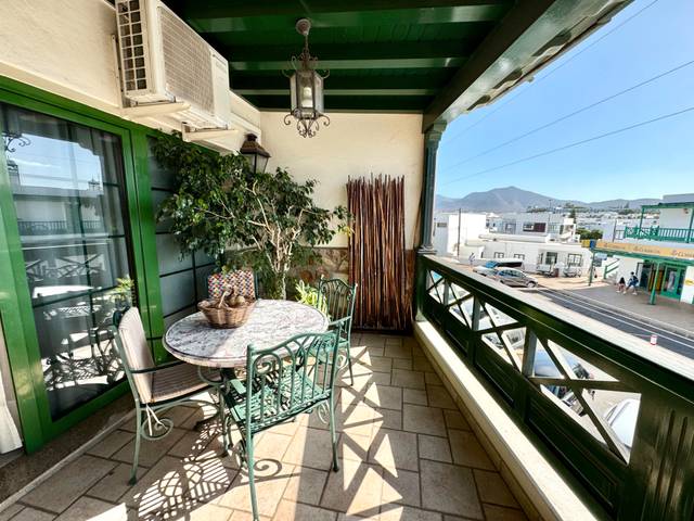 Edificio en Venta en Calle el Correíllo en Playa Blanca