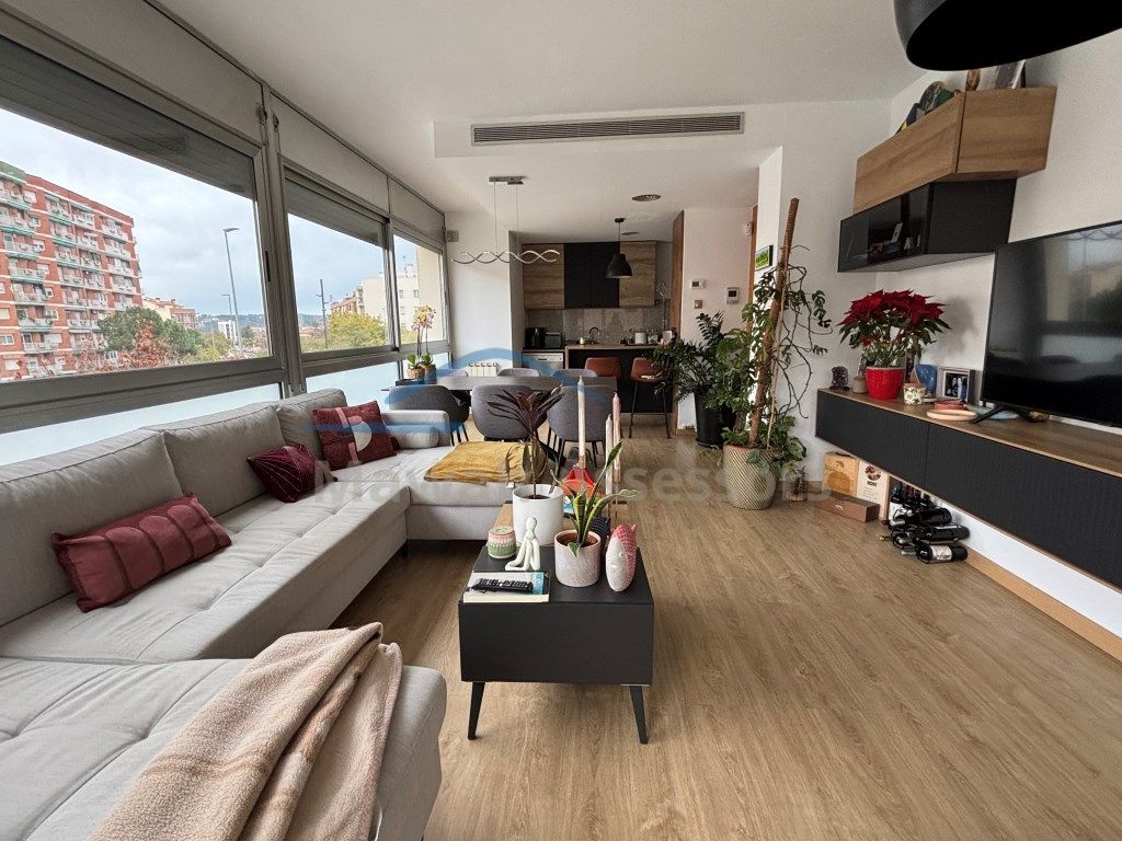 Living room of Flat for sale in Sabadell