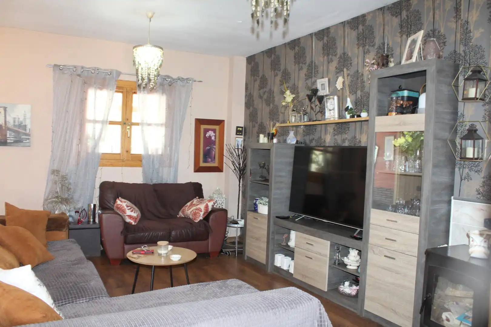 Sala de estar de Casa adosada en venta en Enix con Aire acondicionado, Calefacción y Jardín privado