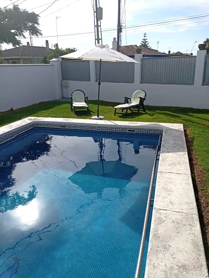 Swimming pool of Houses for rent in Sanlúcar de Barrameda  with Air Conditioner, Heating and Swimming Pool